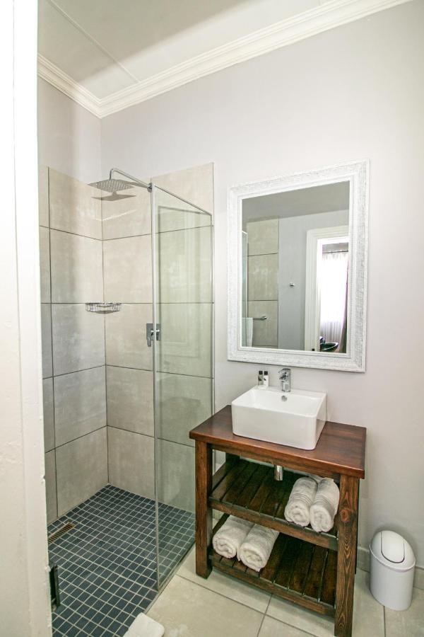 Victorian Square Guesthouse Graaff-Reinet Exterior foto